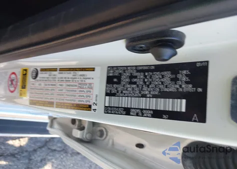 2011 Toyota 4Runner Limited V6 z USA, uszkodzony, nr VIN JTEBU5JR1B5054979